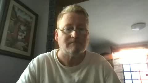 Snapshot of tomascausa chatting on 01/06/25, 03:19 Hola online show from 01/06/25, 03:19