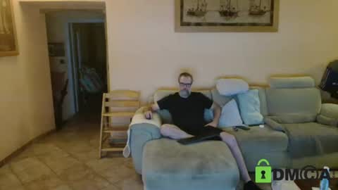 Snapshot of tomasmilian77 chatting on 06/12/26, 10:08 Tomas Milian online show from 06/12/26, 10:08