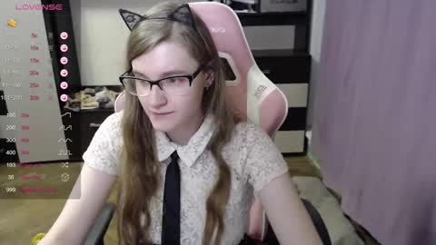 Snapshot of tomato_tease chatting on 12/02/25, 02:56 tomato_tease online show from 12/02/25, 02:56