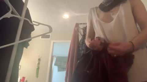 Snapshot of tomboy_titties chatting on 10/29/25, 11:34 tomboy_titties online show from 10/29/25, 11:34