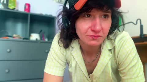 Snapshot of tomboy_titties chatting on 05/22/26, 04:12 tomboy_titties online show from 05/22/26, 04:12