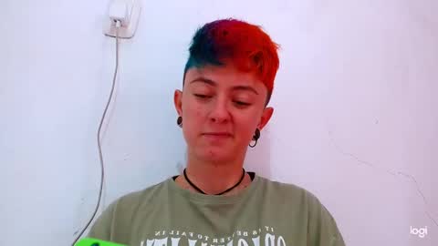 Blue online show from 02/08/25, 04:57