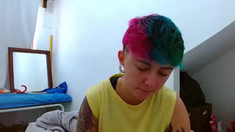 Blue online show from 11/24/25, 06:07