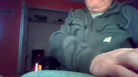 Snapshot of tomcat4848 chatting on 01/24/25, 03:22 tomcat4848 online show from 01/24/25, 03:22