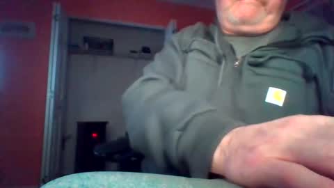 Snapshot of tomcat4848 chatting on 01/25/25, 08:00 tomcat4848 online show from 01/25/25, 08:00