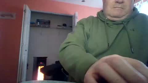 Snapshot of tomcat4848 chatting on 02/13/25, 02:31 tomcat4848 online show from 02/13/25, 02:31