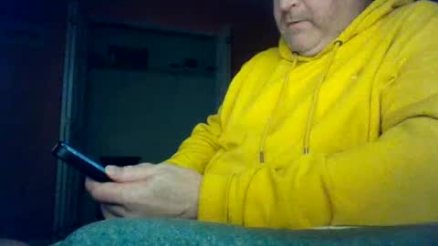 Snapshot of tomcat4848 chatting on 02/16/25, 01:58 tomcat4848 online show from 02/16/25, 01:58