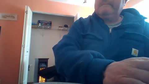 Snapshot of tomcat4848 chatting on 02/22/25, 03:47 tomcat4848 online show from 02/22/25, 03:47