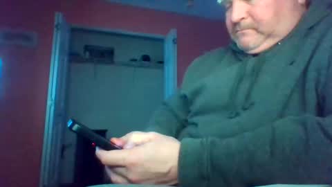 Snapshot of tomcat4848 chatting on 02/22/25, 10:52 tomcat4848 online show from 02/22/25, 10:52