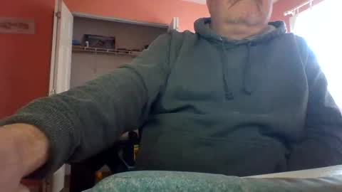 Snapshot of tomcat4848 chatting on 09/08/25, 03:22 tomcat4848 online show from 09/08/25, 03:22