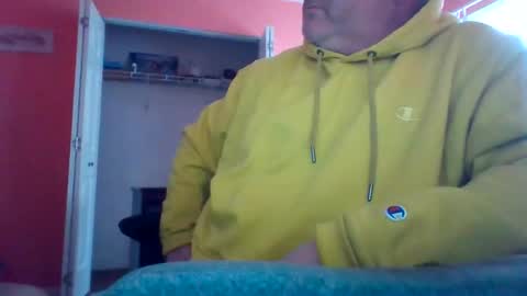 Snapshot of tomcat4848 chatting on 09/24/25, 05:16 tomcat4848 online show from 09/24/25, 05:16