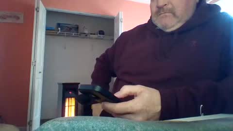Snapshot of tomcat4848 chatting on 10/02/25, 04:03 tomcat4848 online show from 10/02/25, 04:03