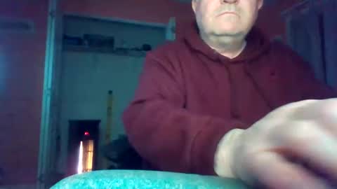 Snapshot of tomcat4848 chatting on 12/20/25, 04:41 tomcat4848 online show from 12/20/25, 04:41