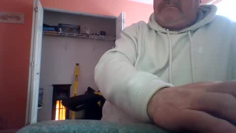 Snapshot of tomcat4848 chatting on 01/16/26, 06:23 tomcat4848 online show from 01/16/26, 06:23