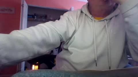 Snapshot of tomcat4848 chatting on 02/04/26, 07:42 tomcat4848 online show from 02/04/26, 07:42