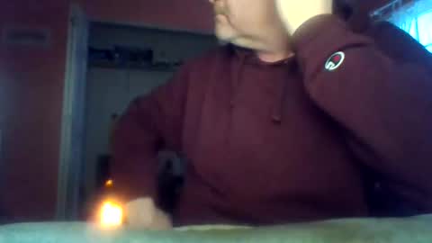 Snapshot of tomcat4848 chatting on 02/14/26, 12:13 tomcat4848 online show from 02/14/26, 12:13