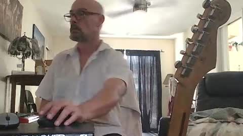 sirmuggsalot online show from 07/15/26, 06:57