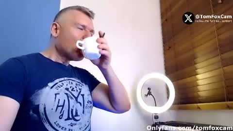 Snapshot of tomfoxcam chatting on 07/14/26, 02:27 Tom Fox online show from 07/14/26, 02:27