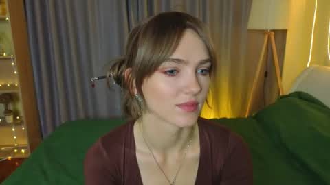 Snapshot of tomikavilandre chatting on 07/06/26, 07:05 Lana online show from 07/06/26, 07:05