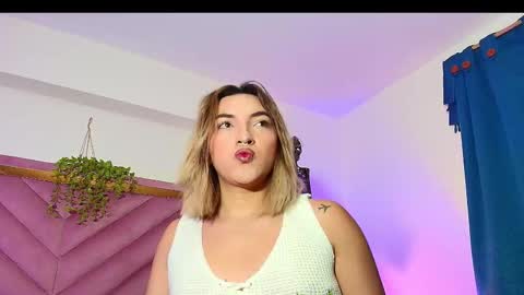   online show from 10/10/25, 10:14