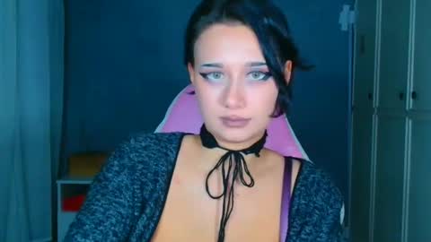 Snapshot of tommioo7 chatting on 11/15/25, 05:53 Galadriel online show from 11/15/25, 05:53