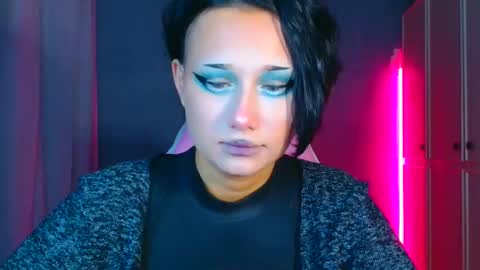 Snapshot of tommioo7 chatting on 11/24/25, 03:28 Galadriel online show from 11/24/25, 03:28