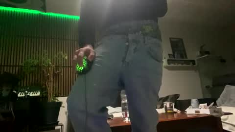 tommit84 online show from 03/10/25, 01:12