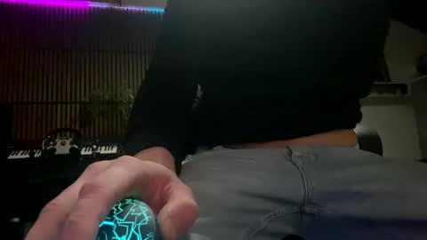 tommit84 online show from 03/10/25, 04:17