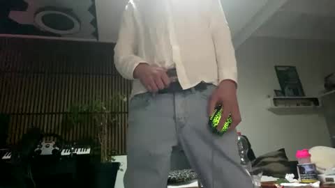 tommit84 online show from 03/12/25, 02:30