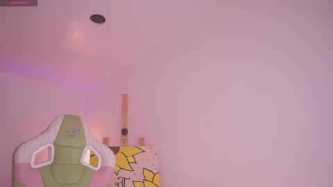 Blue  online show from 11/13/25, 12:15