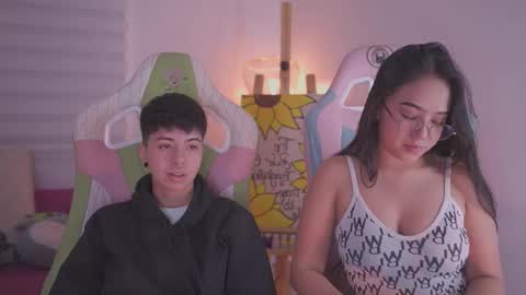 Blue  online show from 11/28/25, 03:04