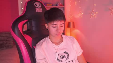 Blue  online show from 04/16/26, 11:29