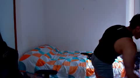 Twitter BreddTommy IG tommy bredd online show from 01/06/26, 06:55