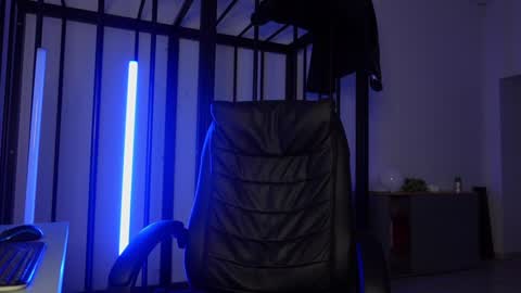  tommy burnzzz  online show from 01/21/25, 08:41