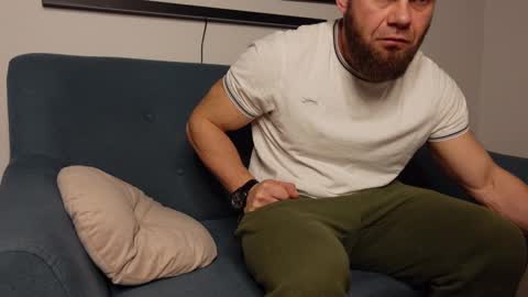  tommy burnzzz  online show from 01/22/25, 02:37