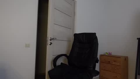  tommy burnzzz  online show from 03/12/25, 09:02