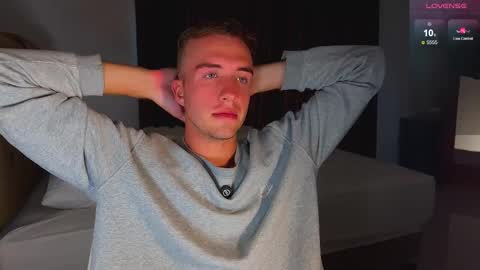 Snapshot of tommy_cumfinger chatting on 03/11/25, 07:26 Tommy online show from 03/11/25, 07:26