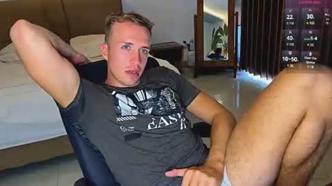 Snapshot of tommy_cumfinger chatting on 07/16/26, 04:29 Tommy online show from 07/16/26, 04:29