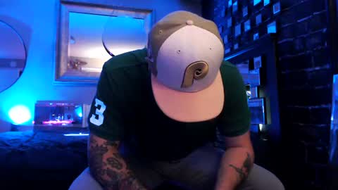 Snapshot of tommy_knuckles chatting on 06/13/26, 06:00 Tommy online show from 06/13/26, 06:00
