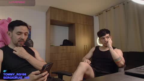 tommy_raym0ndg online show from 04/15/26, 01:23