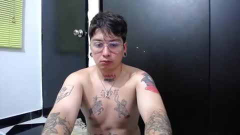 Snapshot of tommy_sins619 chatting on 09/22/25, 04:47 Dirty Tommy online show from 09/22/25, 04:47