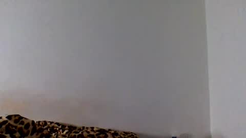 Snapshot of tommyandtomara chatting on 06/14/26, 11:07 tommyandtomara online show from 06/14/26, 11:07