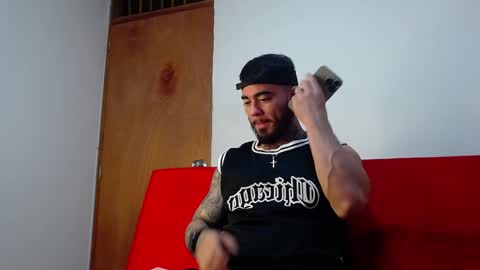 Snapshot of tommyblessd1 chatting on 01/31/25, 07:07 Steven online show from 01/31/25, 07:07