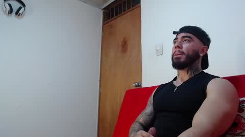 Snapshot of tommyblessd1 chatting on 02/03/25, 09:29 Steven online show from 02/03/25, 09:29