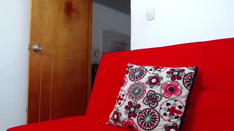 Snapshot of tommyblessd1 chatting on 02/10/25, 06:03 Steven online show from 02/10/25, 06:03