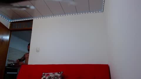 Snapshot of tommyblessd1 chatting on 02/25/25, 09:42 Steven online show from 02/25/25, 09:42