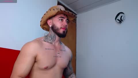 Snapshot of tommyblessd1 chatting on 09/26/25, 05:44 Steven online show from 09/26/25, 05:44