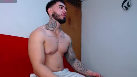 Snapshot of tommyblessd1 chatting on 09/28/25, 06:30 Steven online show from 09/28/25, 06:30