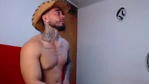 Snapshot of tommyblessd1 chatting on 11/22/25, 12:20 Steven online show from 11/22/25, 12:20