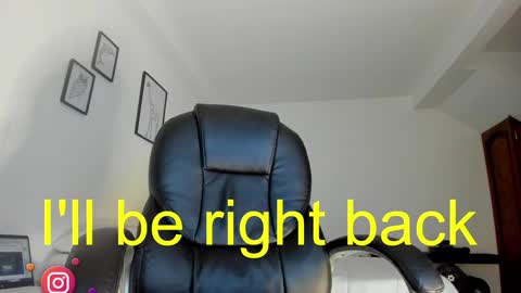 Snapshot of tommygarcia_ chatting on 12/15/24, 04:29 Instagram t garcia69 online show from 12/15/24, 04:29